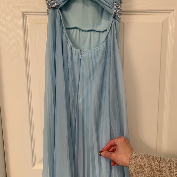 Gorgeous Light Aqua Formal Dress - Picture 6 of 7